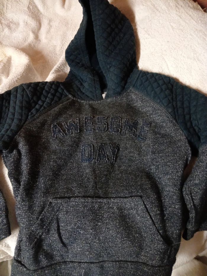 Pull à capuche - photo numéro 2