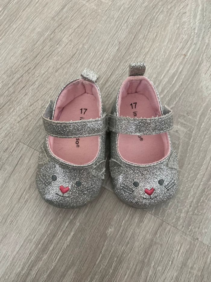 Chaussures chaussons bébé fille chat gris paillettes taille 17