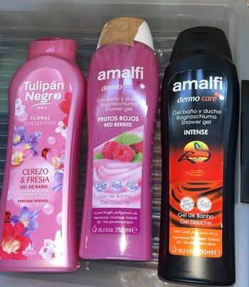 Lot de 3 gel douche neuf
