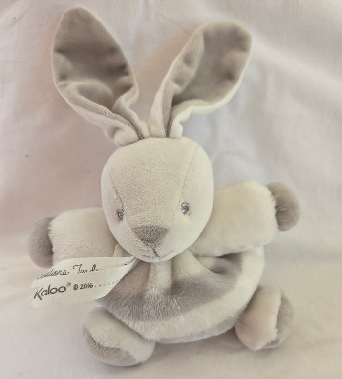 Doudou peluche Lapin boule gris et blanc rayé- Kaloo