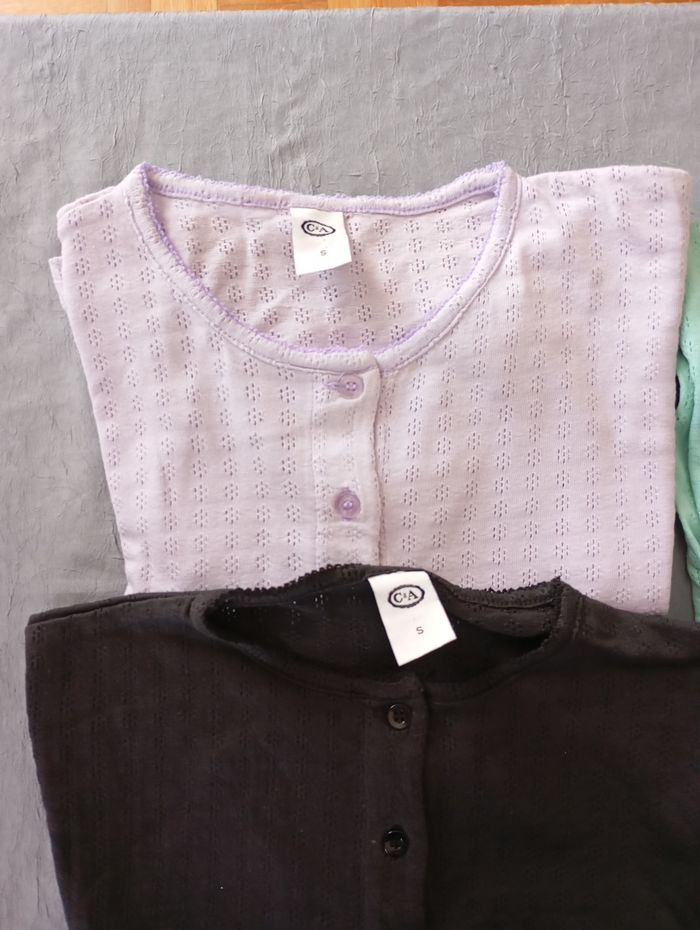 Lot 4 tops - photo numéro 3