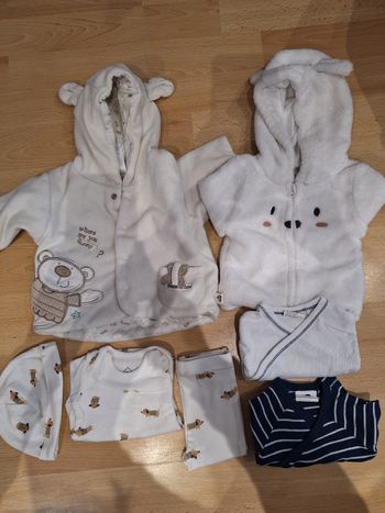Lot vêtements naissance