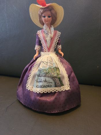 Poupée de collection