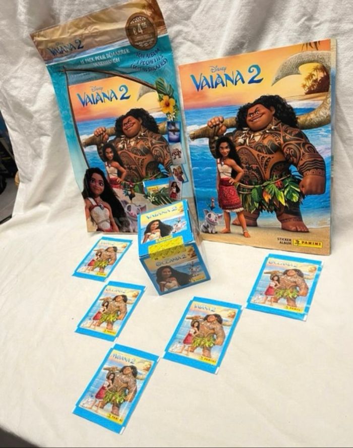 Kit panini stickers VAÏANA 2 neufs scellés - photo numéro 2