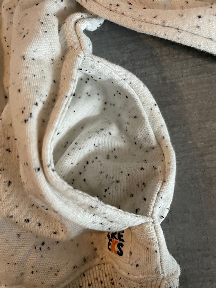 Sweat 8 ans - photo numéro 5