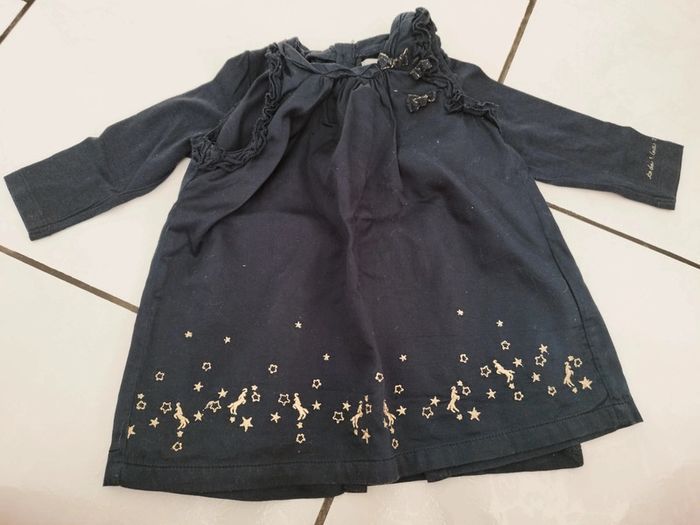 Robe et son tee-shirt