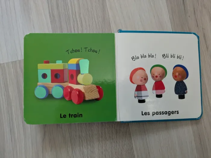 Livre les jouets à toucher - photo numéro 7