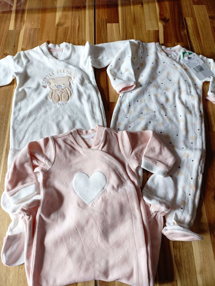 Lot pyjama bébé fille 9 mois