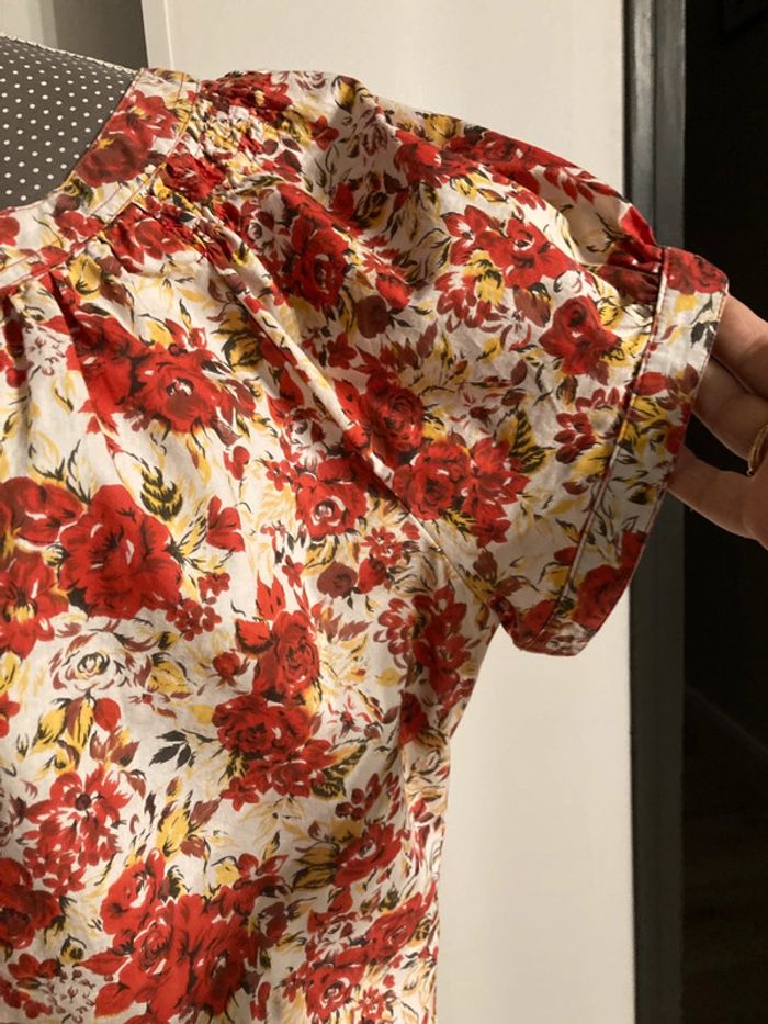 Tunique, blouse fleurie taille 5 - photo numéro 3