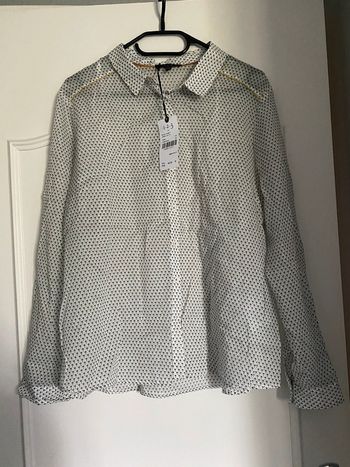 Chemisier blanc motif palmier noir taille 44