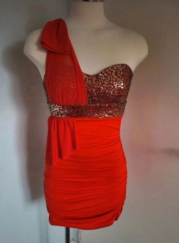Robe neuve avec drapé S