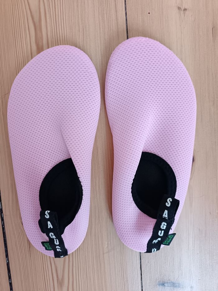 Chaussons antidérapants notamment pour piscine - photo numéro 2