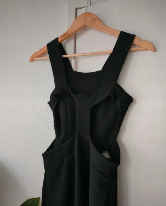 Robe dentelle fuseau noir XS - photo numéro 2