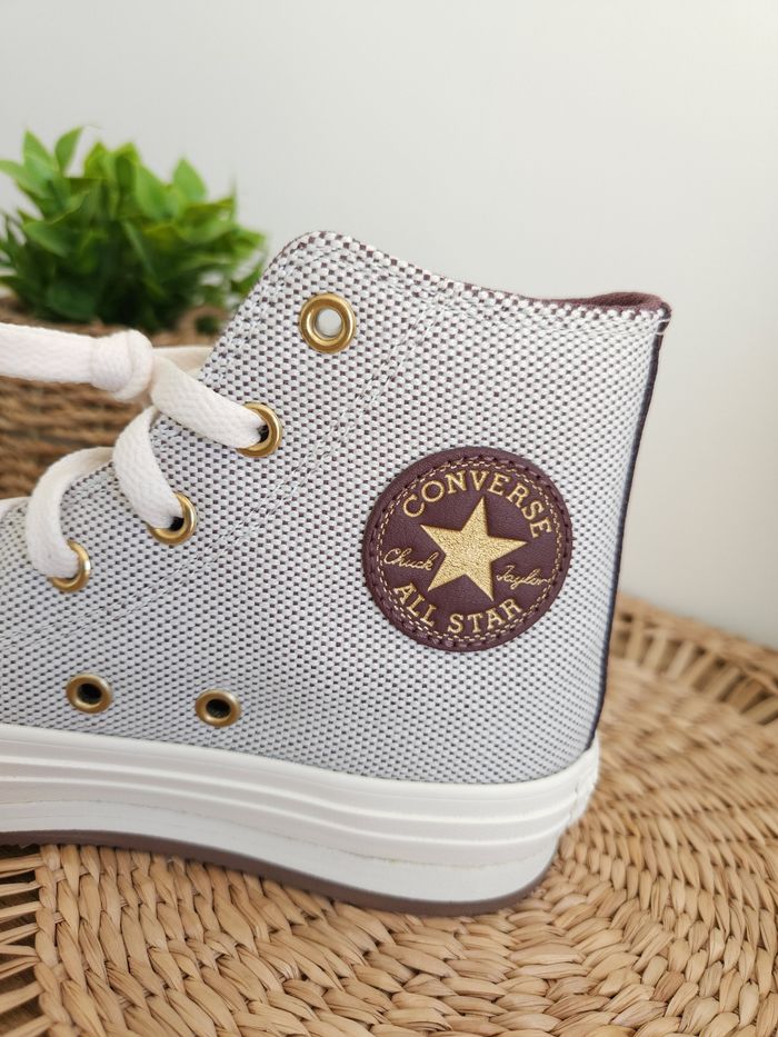 Baskets montantes Converse Pointure 32 - photo numéro 6