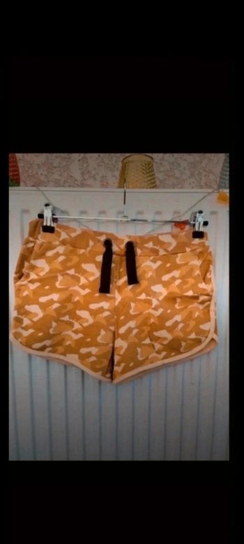 💛Short camouflage T 36 Kiabi