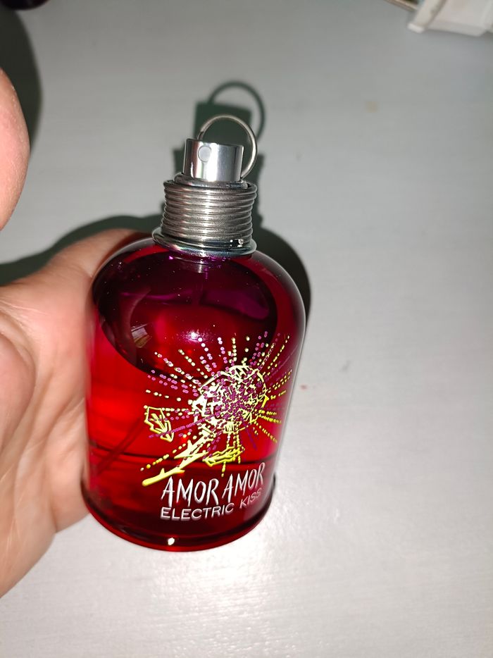 Amor Amor Electric kiss, Cacharel , Eau de toilette 100ml - photo numéro 3