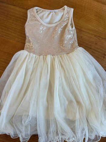 Robe de cérémonie à sequins et tulle