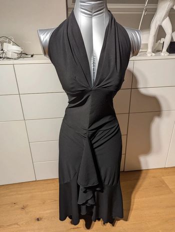 Robe noir taille noir taille unique