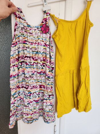 Lot 2 robe 6 ans 