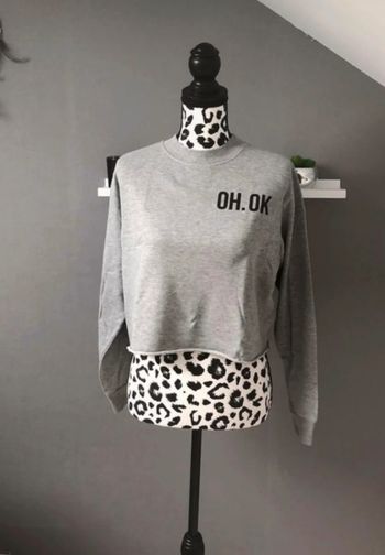 Sweat court col montant