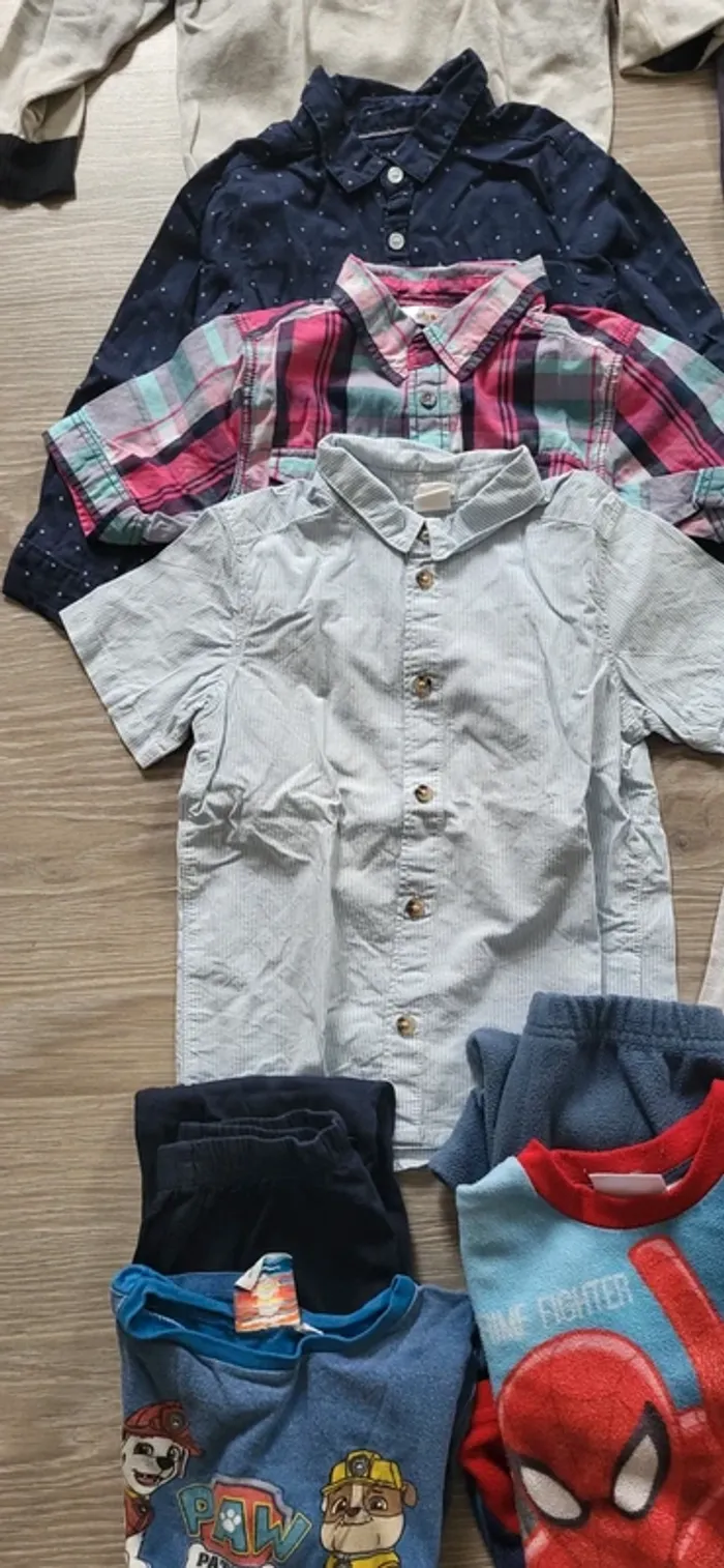 Lot vêtements 3 ans - photo numéro 2