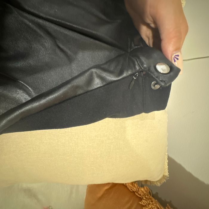 Pantalon simili cuir - photo numéro 3