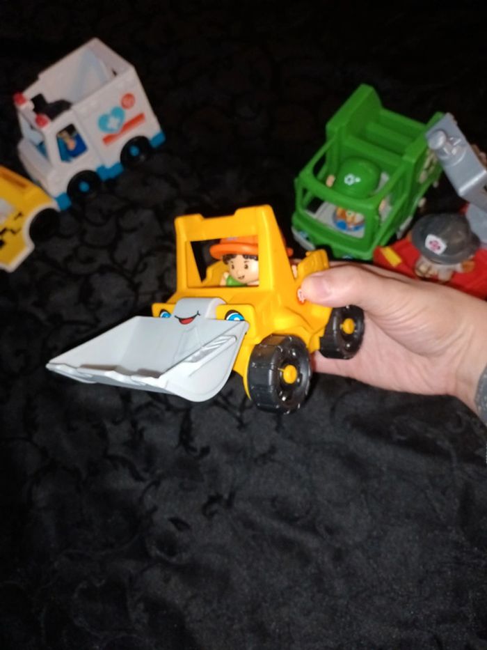 Figurines little people fisher price assistants de la ville - photo numéro 5