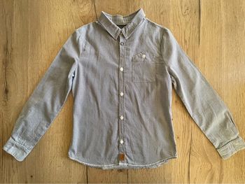 Chemise ikks taille 8 ans neuves