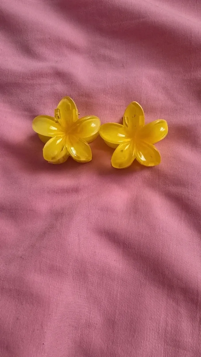 Lot x 2 petites pinces à cheveux fleurs d'hibiscus neuf - photo numéro 2