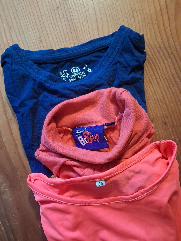 T.shirt fille - 3 ans - Différentes Marques - photo numéro 2