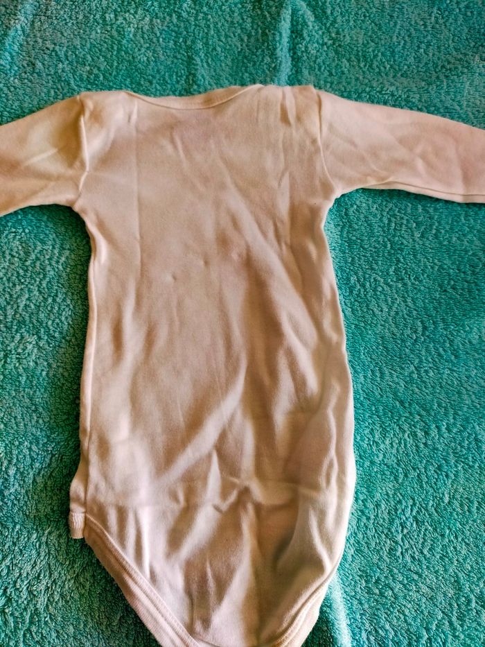 Bodie bébé fille - photo numéro 3