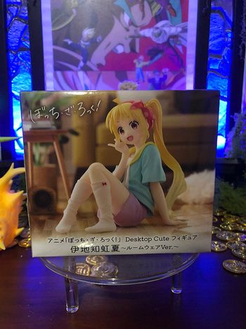 Bocchi the Rock! - Desktop cute Ijichi Nijika Roomwear version