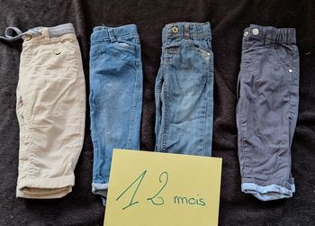 Lot 4 pantalons