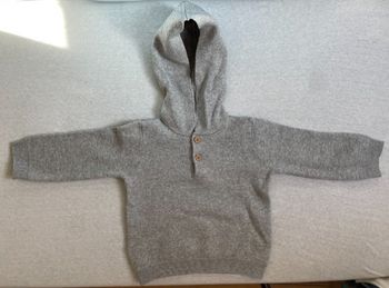 Sweat à capuche 24m 2a 86cm