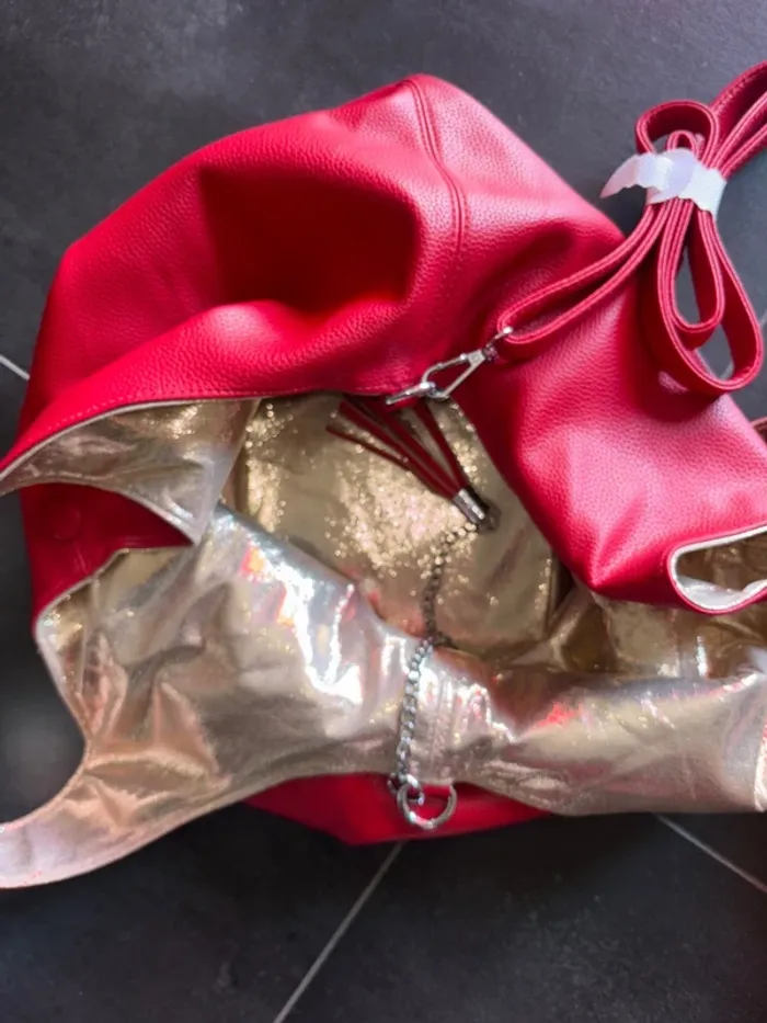 Magnifique Sac à main ou bandoulière réversible et pochette assorti - photo numéro 8