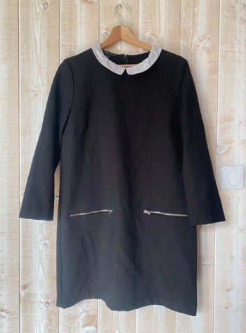 Robe noire col Claudine blanc Mango - taille M