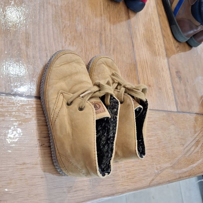Bottines daims chaudes pointure 27