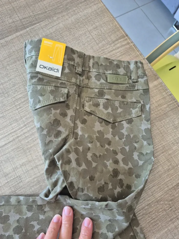 Pantalon fille 4 ans - photo numéro 4