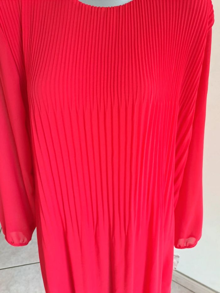 Robe plissée rouge - photo numéro 2
