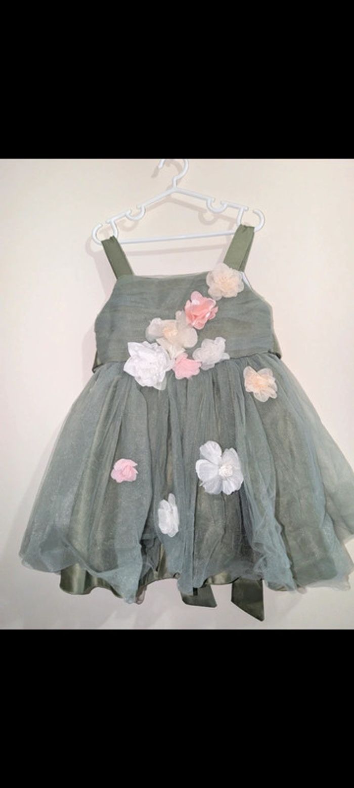 Magnifique robe de cérémonie 18-24 mois - photo numéro 2