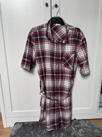 Robe à carreaux