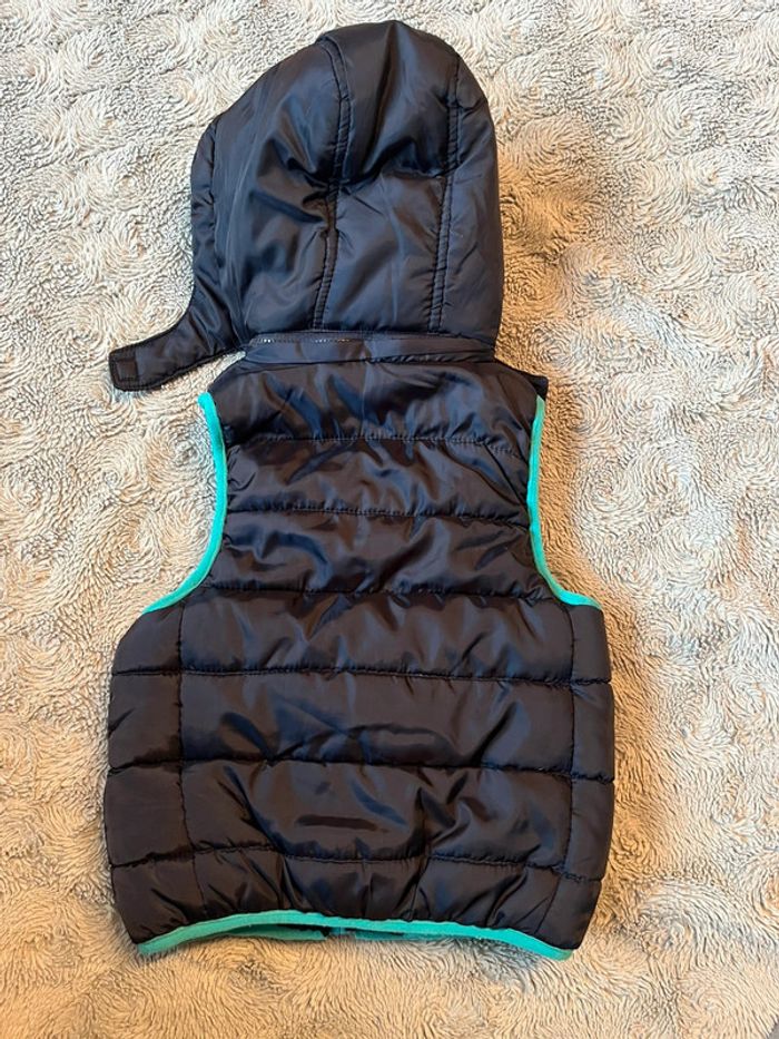 Veste sans manches 9 mois - photo numéro 2