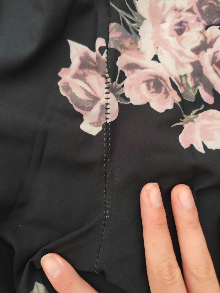 Pantalon fleuri - photo numéro 4