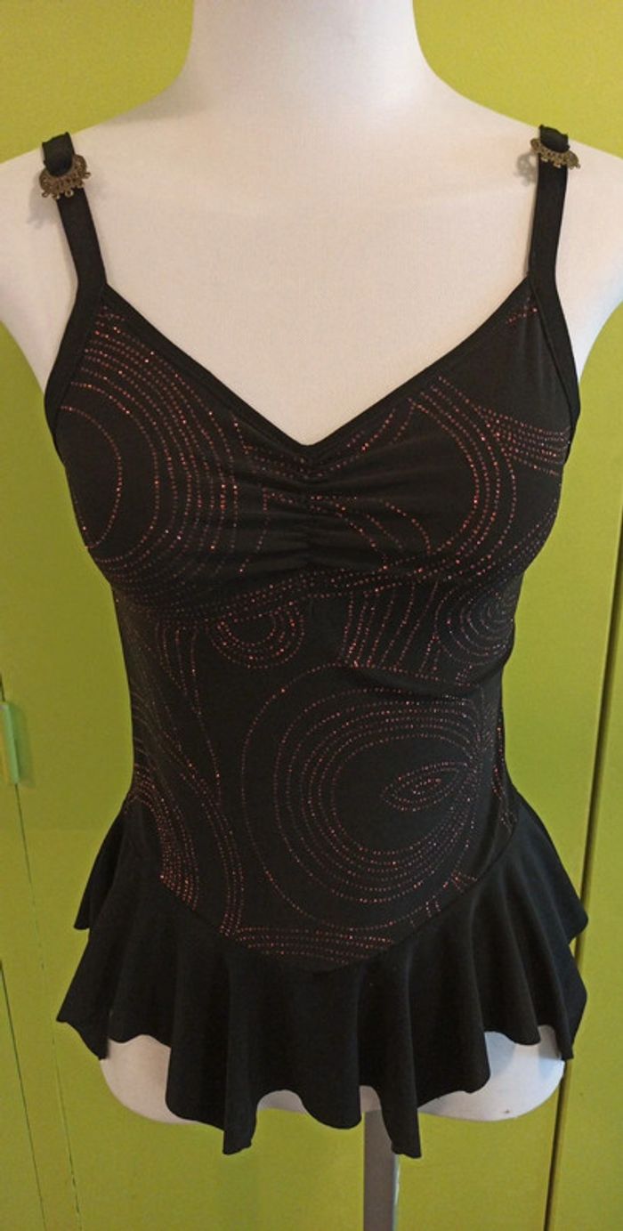 Lot des bluses asimétriques la noir est xs la blanche, et la bleue s/m - photo numéro 4