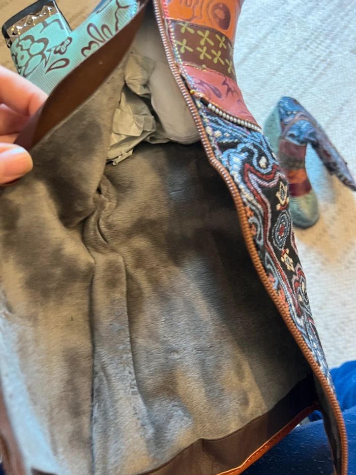 Botte à talon neuf Taille 37 - photo numéro 7