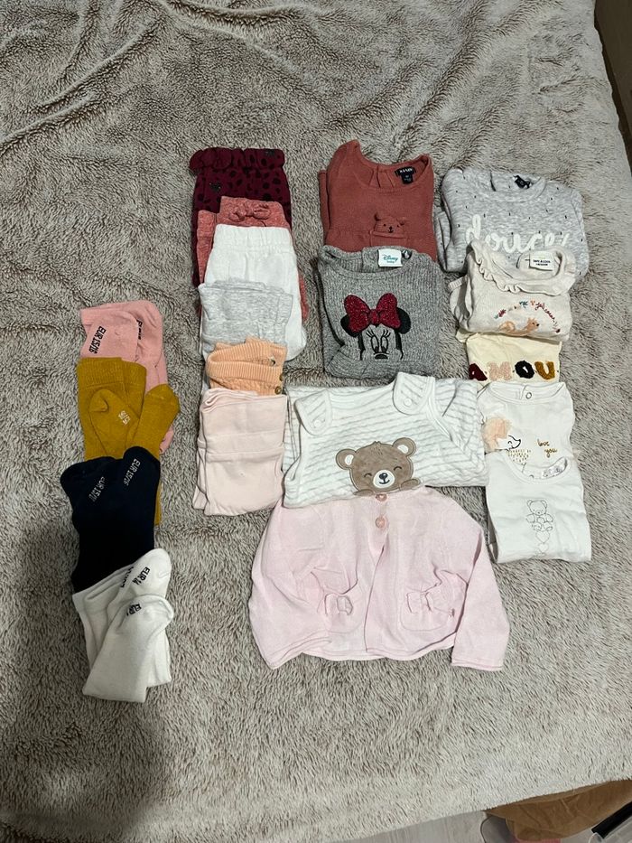Lot vêtements 1 mois