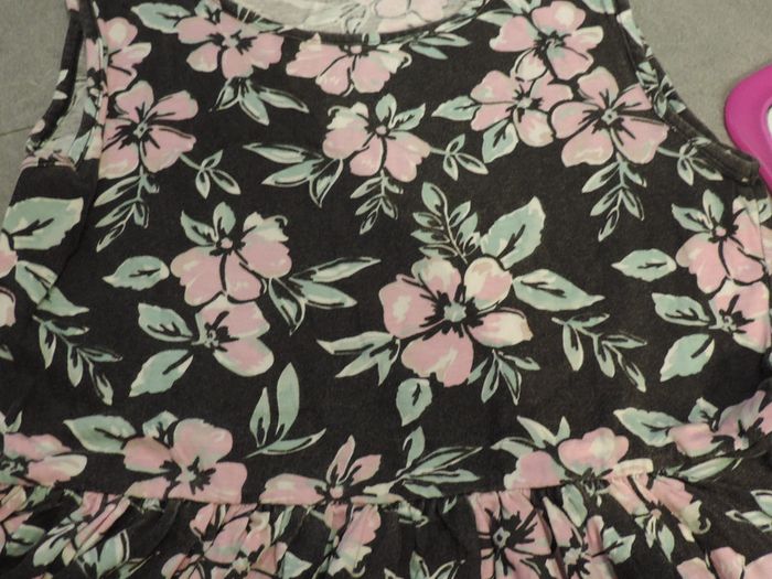 robe tissaia 12 ans ATTENtion couleur terni - photo numéro 2