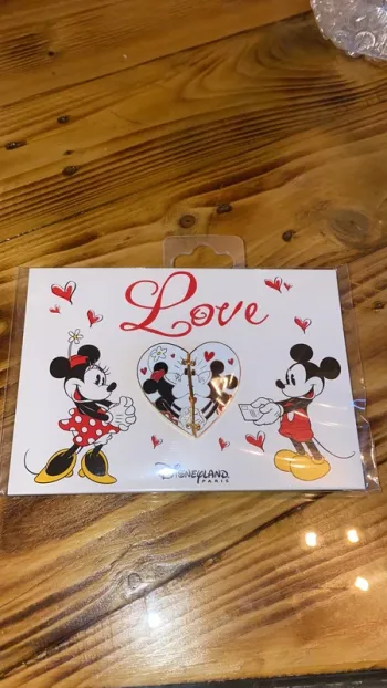 Pins Mickey & Minnie
