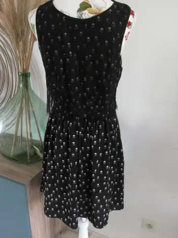 Robe NAF NAF motifs méduses T38