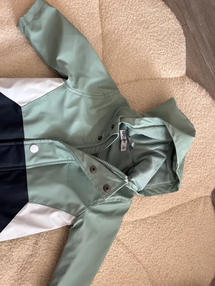 Veste imperméable - photo numéro 3